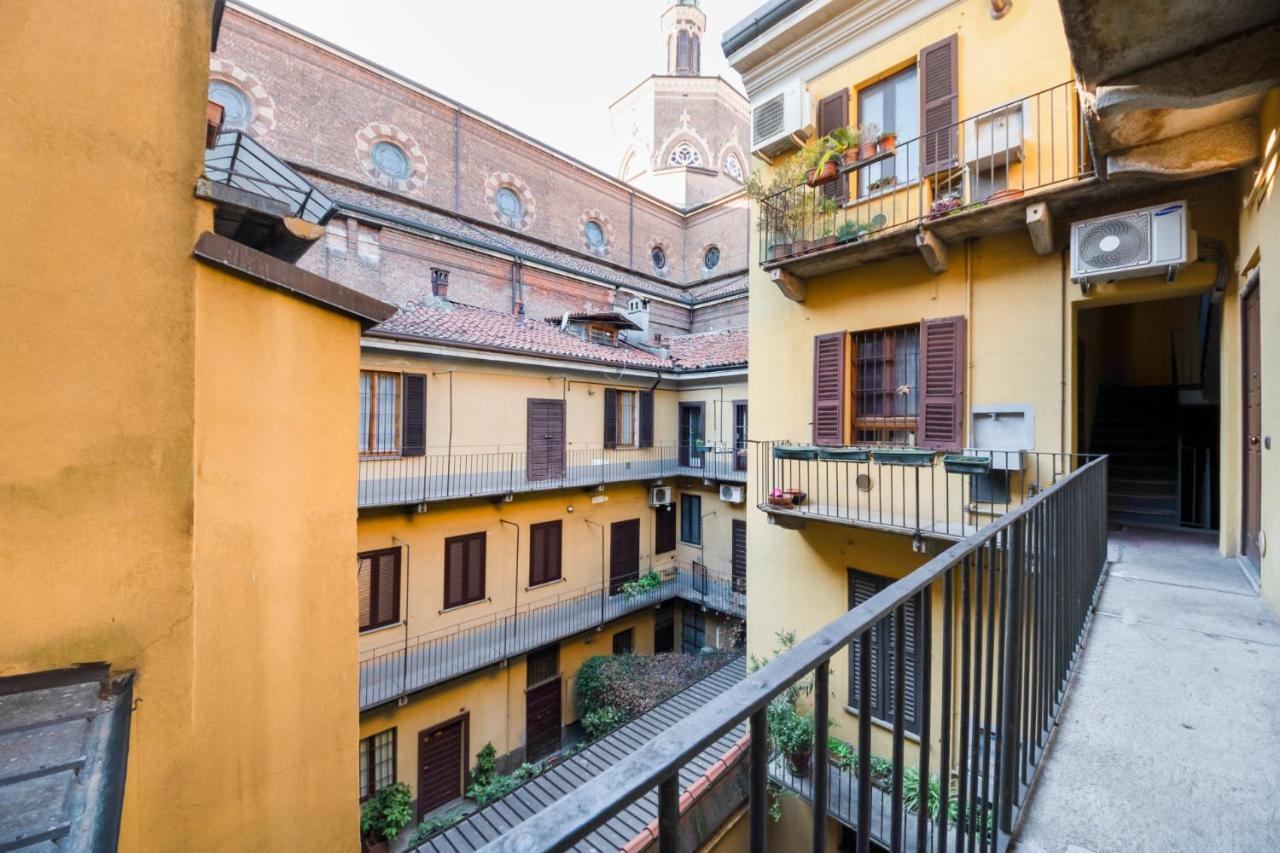 Easylife - Splendido Appartamento Con Vista Sul Naviglio Grande Mailand Exterior foto